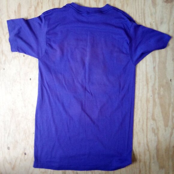 Deadstock Vintage Champion Los Angeles Lakers Back To Back Champions T-Shirt - Picture 5 of 5